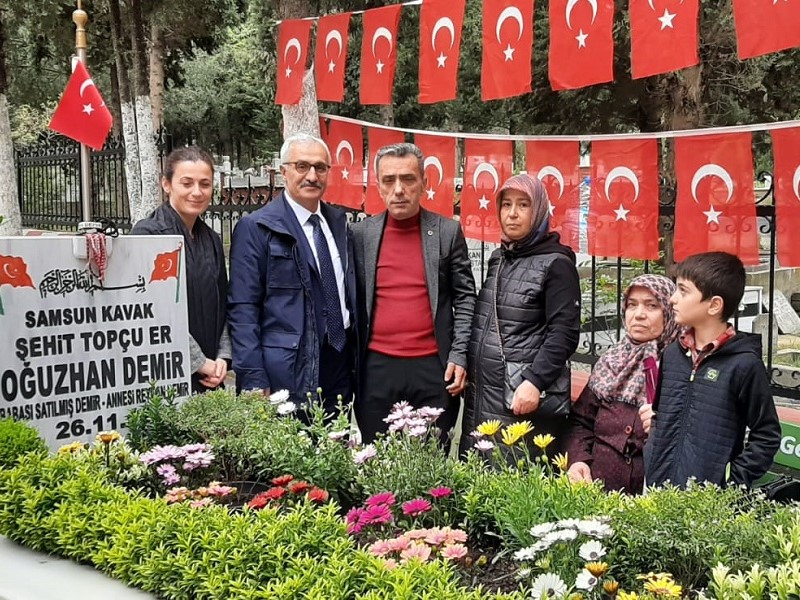 Kaymakam Mehmet Ali Özyiğit’ten  Şehitlik Ziyareti
