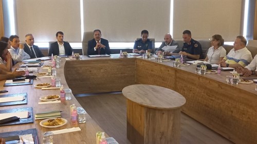 Kaymakam Mustafa Güler Başkanlığında İlçe İdare Şube Başkanları Toplantısı Yapıldı